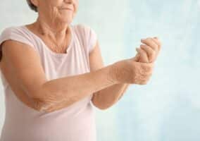 Esercizi per artrosi alle mani - Sportiva Mens